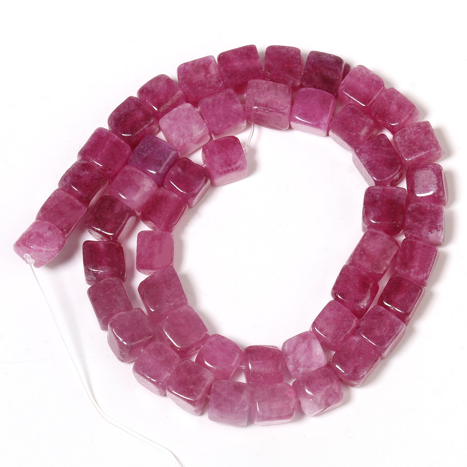 Al por mayor 43pcs de 8 mm Cube Jade Stone cuentas sueltas